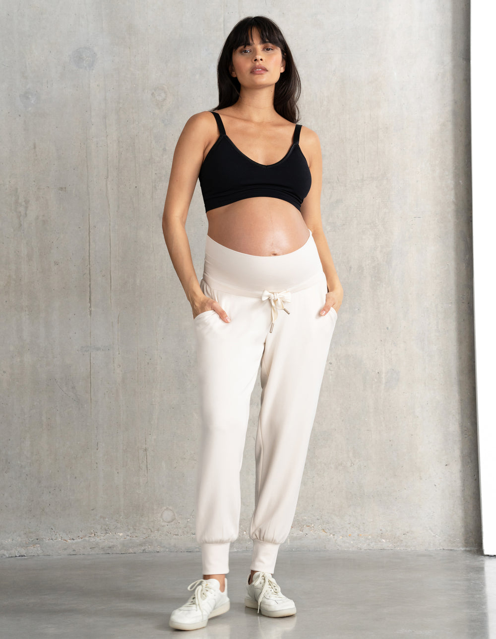 Pull de grossesse en mélange de modal crème
