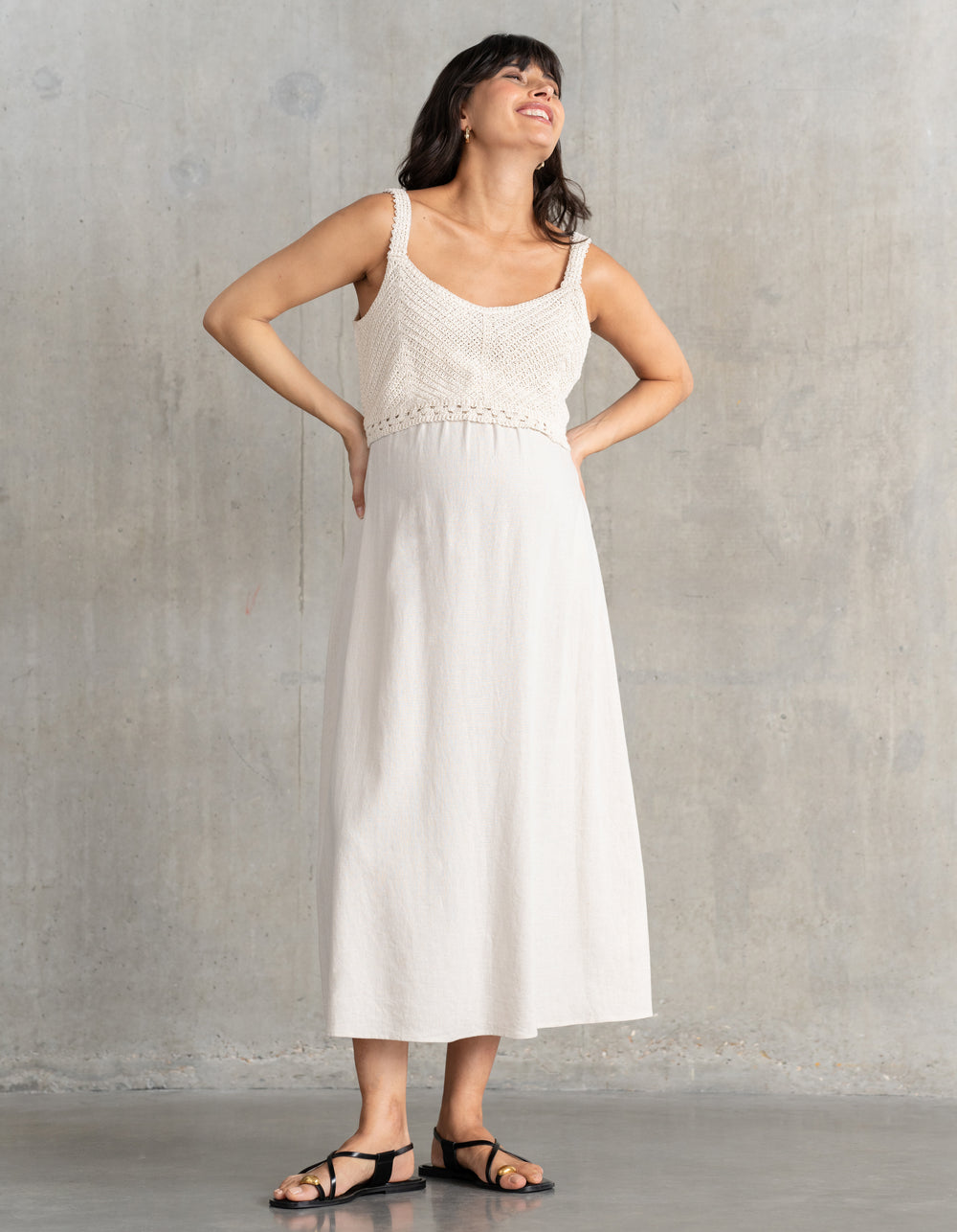 Robe grossesse et allaitement à bretelles mi-longue avec haut en crochet