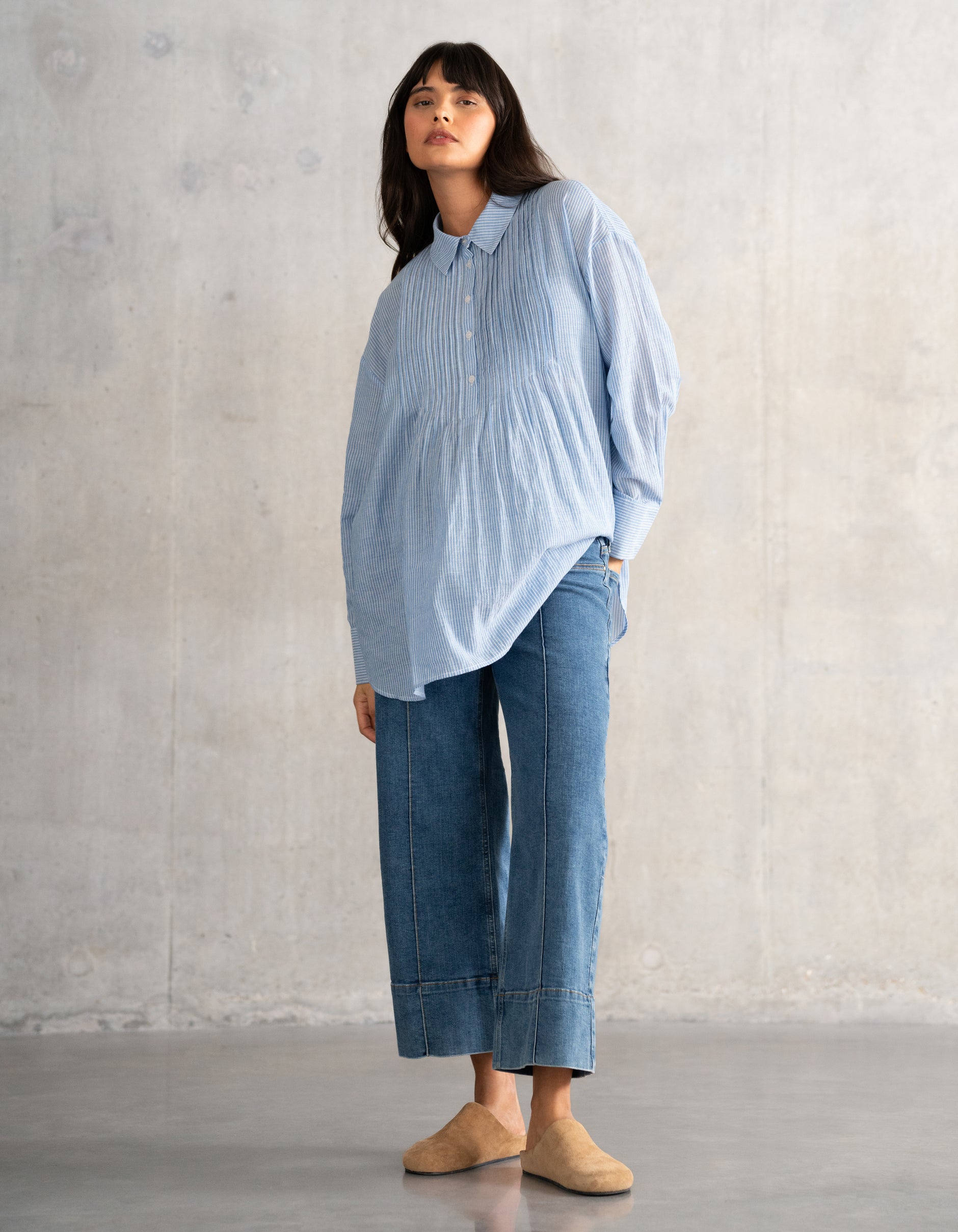 Umstandsshirt mit Pintucks und feinen Tickingstreifen  | Seraphine